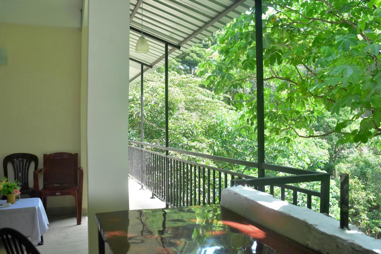 Kandy Dilruk Homestay Exteriér fotografie