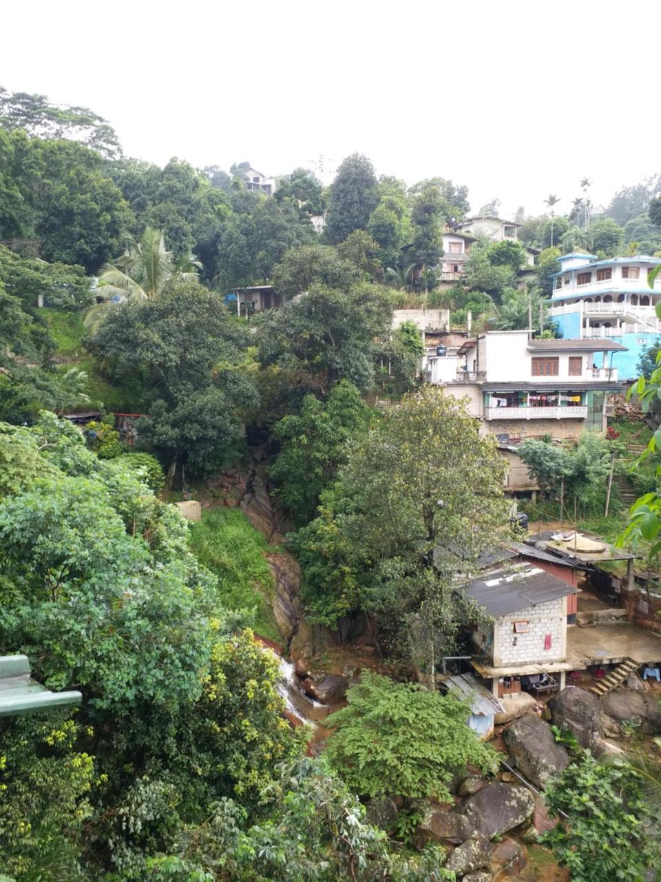 Kandy Dilruk Homestay Exteriér fotografie