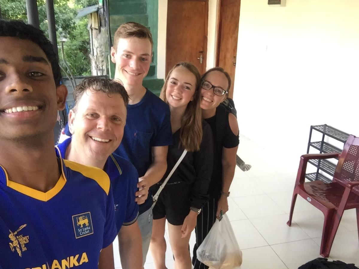 Kandy Dilruk Homestay Exteriér fotografie